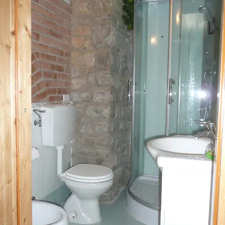 Al Giardino Degli Ulivi Bed & Breakfast