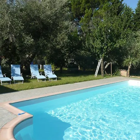Al Giardino Degli Ulivi Bed & Breakfast