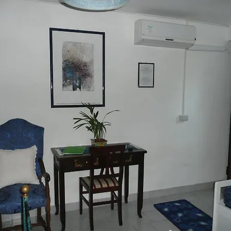Al Giardino Degli Ulivi לינה וארוחת בוקר 3*