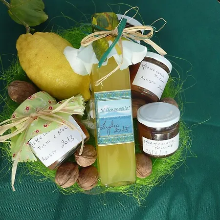 לינה וארוחת בוקר Al Giardino Degli Ulivi 3*